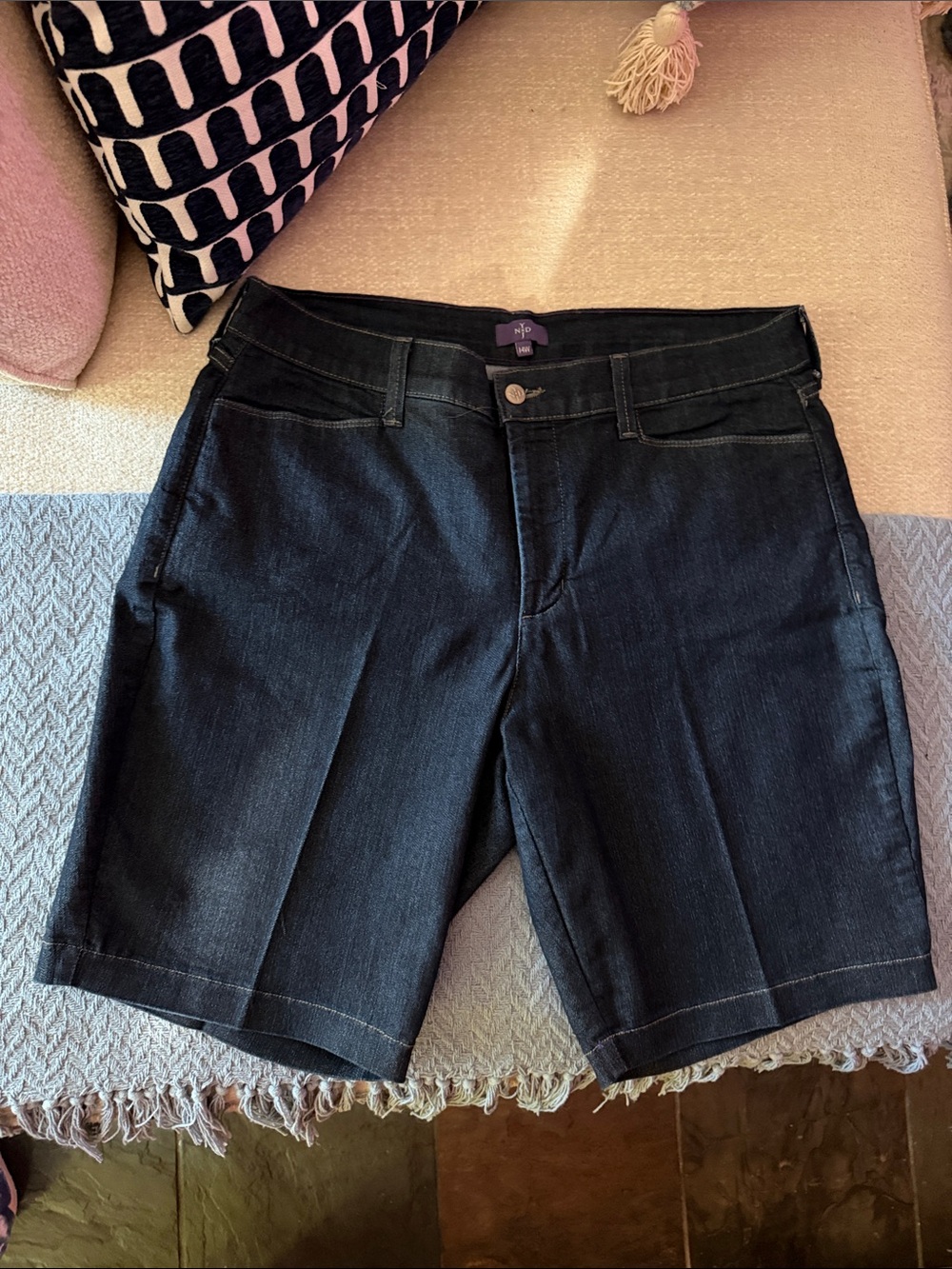 NYDJ Women's Denim Bermuda Shorts Size 14W EUC